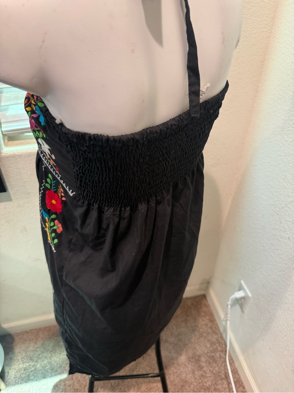 halter strapless dress traditional Mexican hand-embroidered floral patterns - Picture 3 of 4